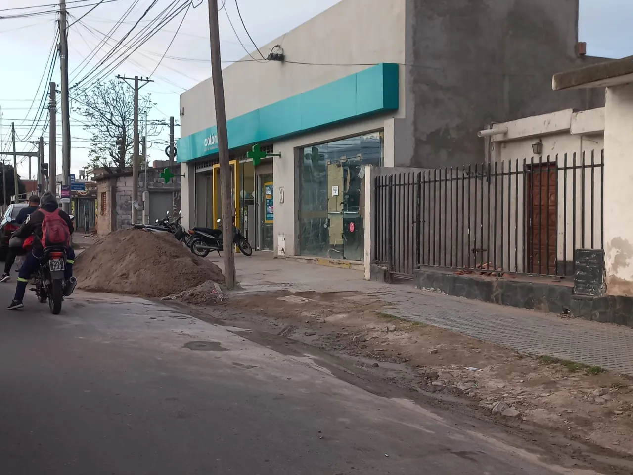 Motociclistas lesionados