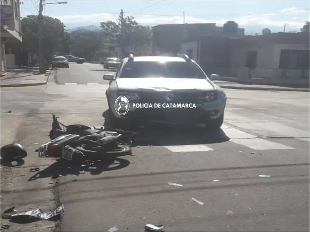 Motociclistas lesionados en un siniestro vial