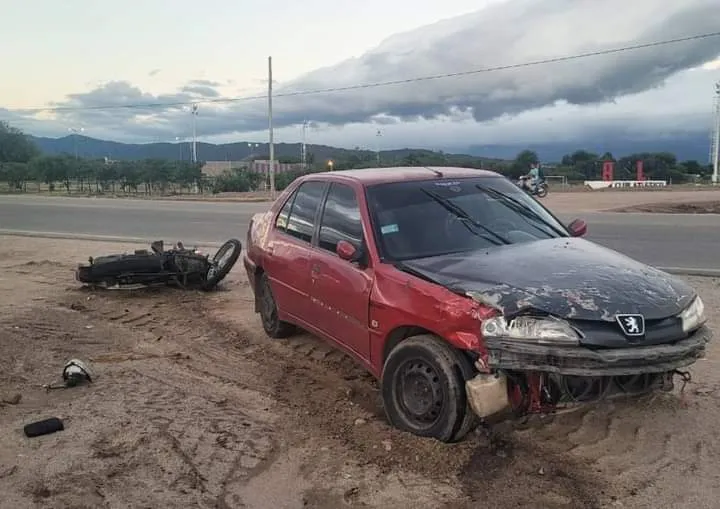 Mujer herida en un local comercial