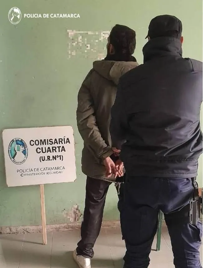 Mujer lesionada al chocar con una Ranger