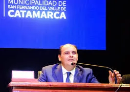 Nace una cabra mutante sin pelo y piel de color negro azabache