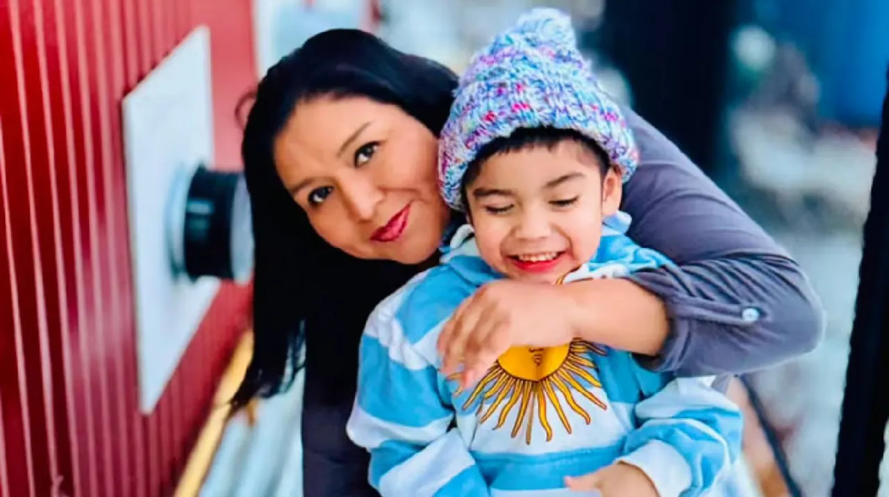 Necesita juntar US$37.000 para el tratamiento de su hijo con autismo, lanzó una campaña solidaria y un estafador le robó