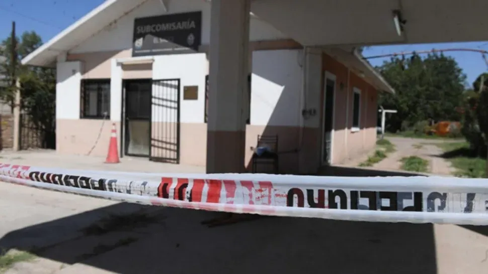 Nena de 9 años estaba en un cumpleaños y murió en la pileta: su pelo quedó enredado en el motor