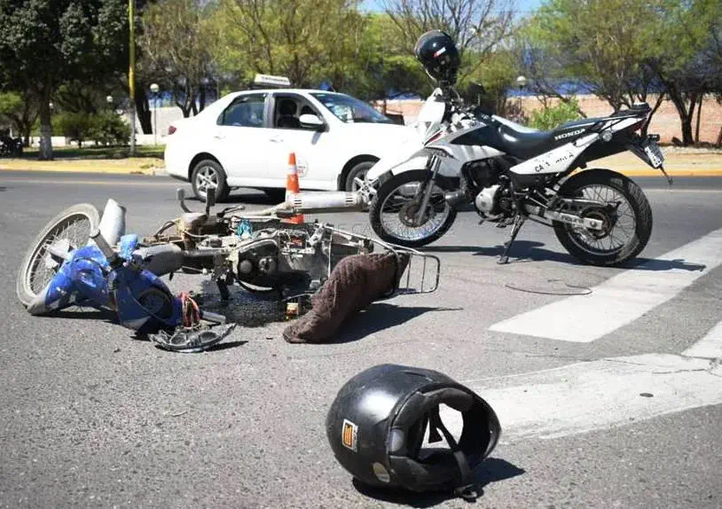 Niña lesionada en un siniestro vial