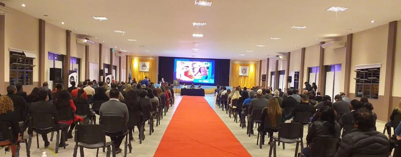 No entendió el ticket y denunció homofobia: la respuesta de la pizzería se hizo viral