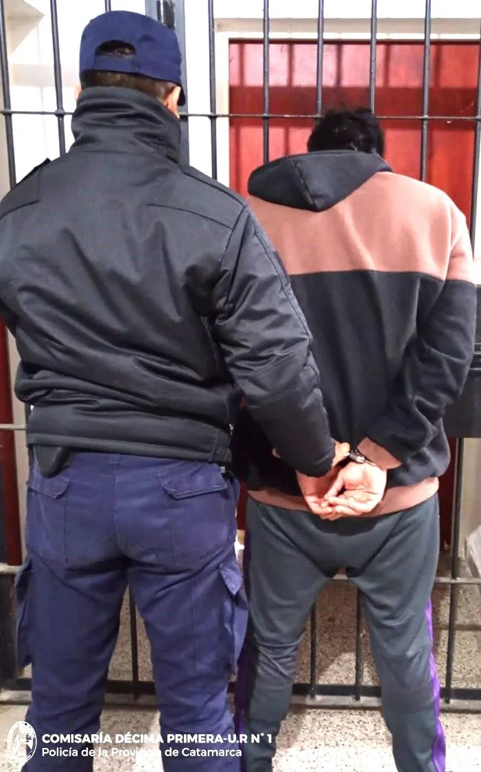 ¡Nooo!: Le robó el caloventor a su madre