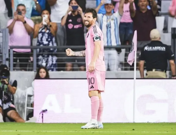 Otra noche inolvidable: póker de Lionel Messi en la goleada 7-1 de Inter Miami