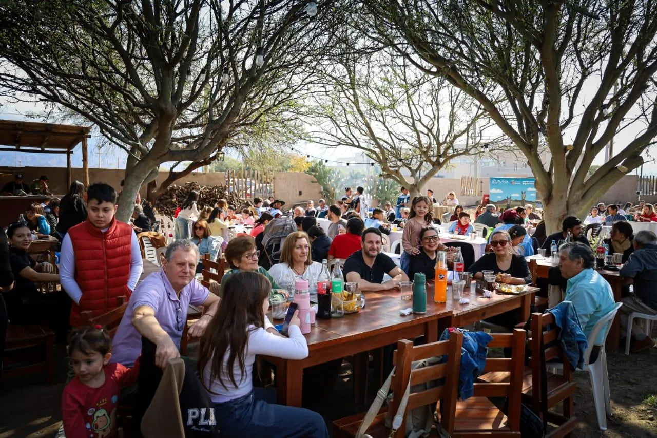 Pabellón de Artesanías, el alma de la Fiesta del Poncho