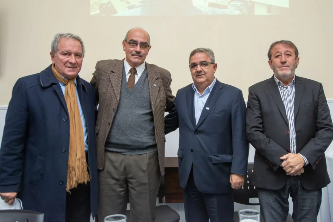 Pago de ayuda a la canasta a empleados Municipales