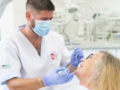 PAMI: cómo pedir prótesis dentales