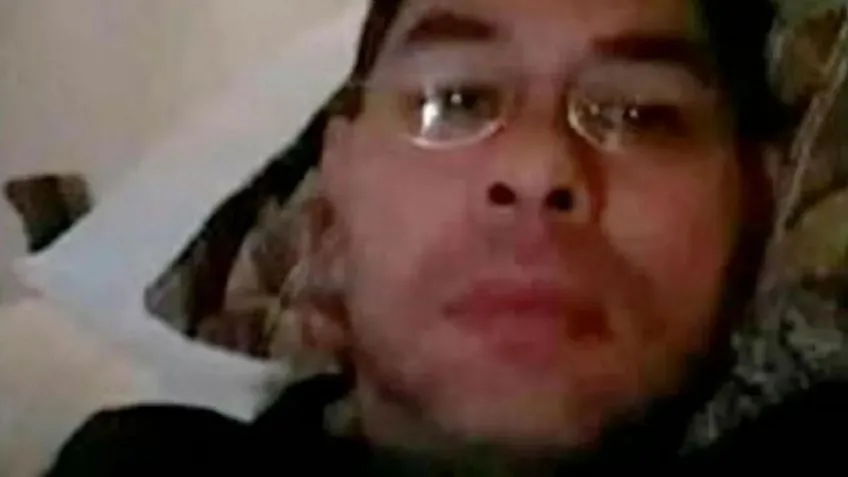 Para espantar a un perro de su carnicería, comerciante le clavó un cuchillo en las costillas