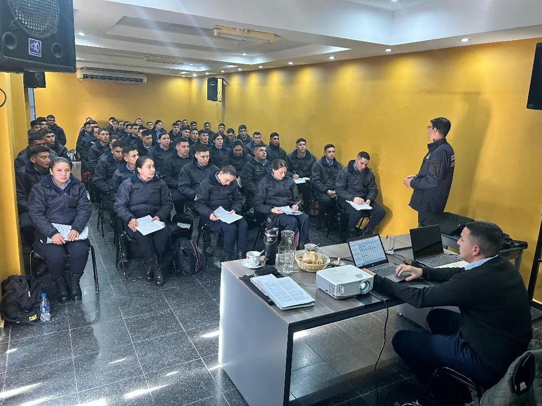 Pedido urgente de una Profesora a las autoridades