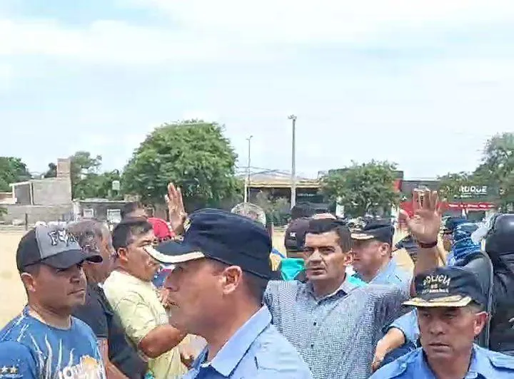 Pelea callejera entre discapacitados que se volvió viral