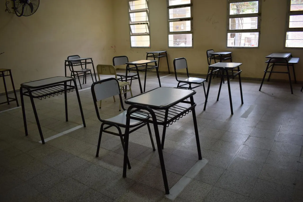 Podría haber un cierre total sino bajan los casos de COVID-19
