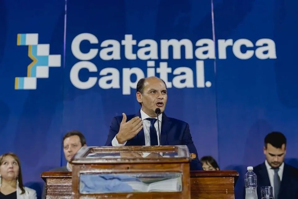 Polémica: El lunes asume funcionario "choborra"