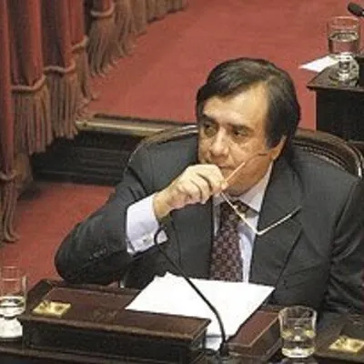 Polémica: Escuela pide colaboración de $1.000 por alumno