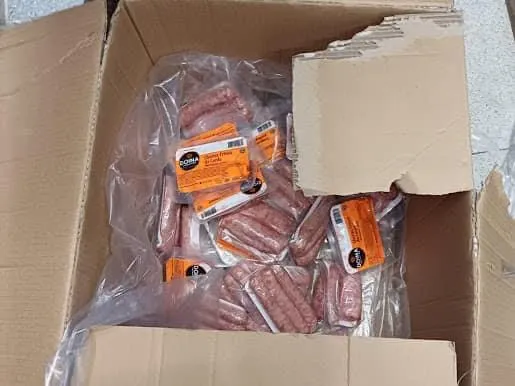 Policías encontraron un automóvil incendiado en la zona sur de la Capital