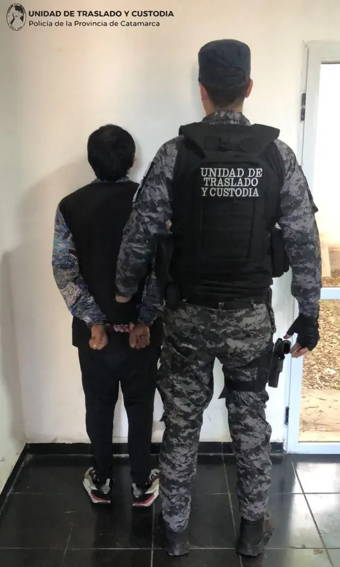 Policías trasladaron a un sujeto al Servicio Penitenciario Provincial