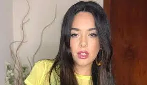 “Por gente como vos somos el tercer mundo”: vecina escrachó a un conductor que estacionó en la vereda