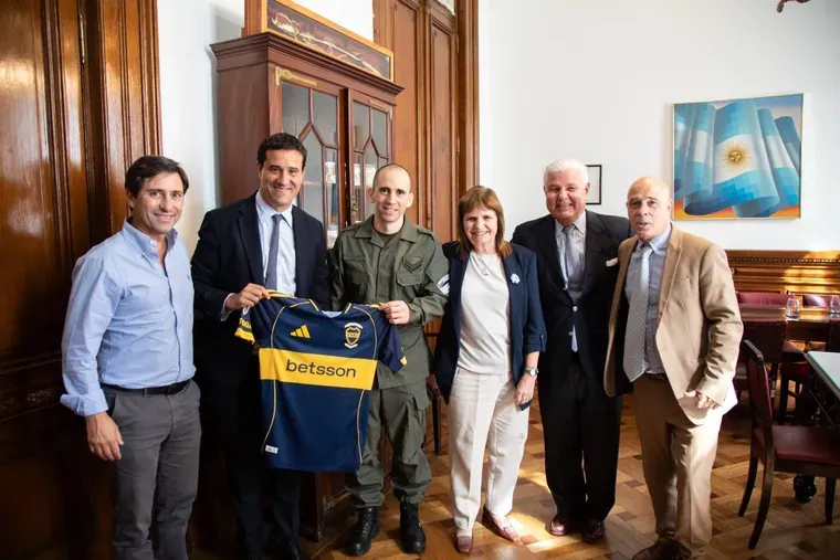 Preguntó por Loan y lo echaron de la Legislatura de Corrientes