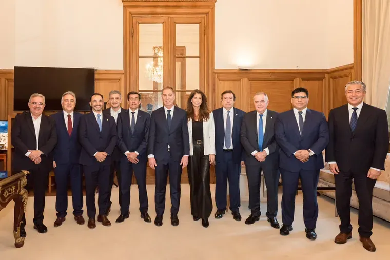 Presupuesto 2027: El Gobierno ultima el proyecto con las provincias en medio de reclamos por obras y fondos