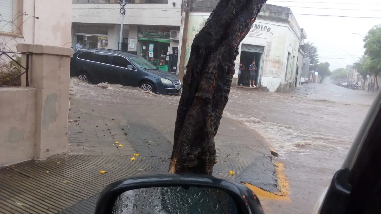 Problemas con el agua potable en varios barrios