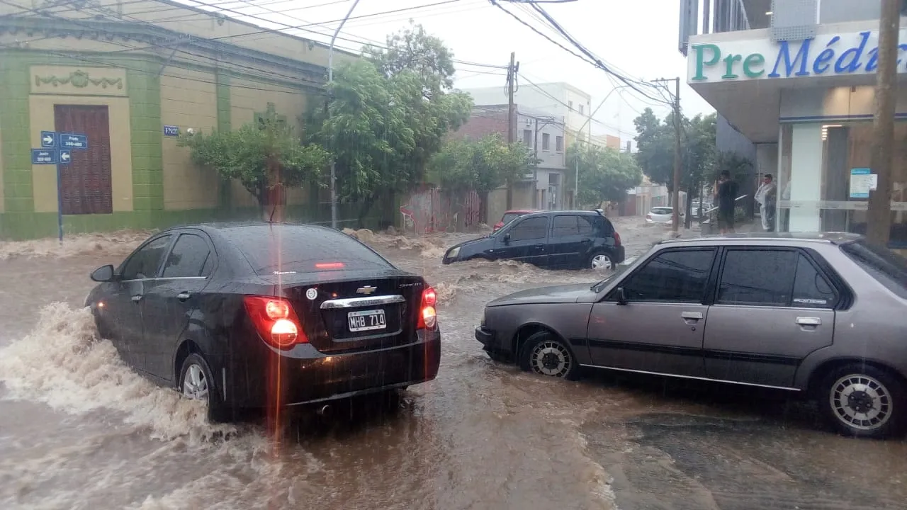 Problemas con el agua potable en varios barrios
