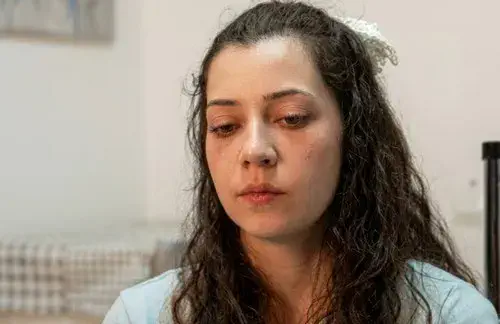 Qué es un amarre de amor y por qué es tan polémico