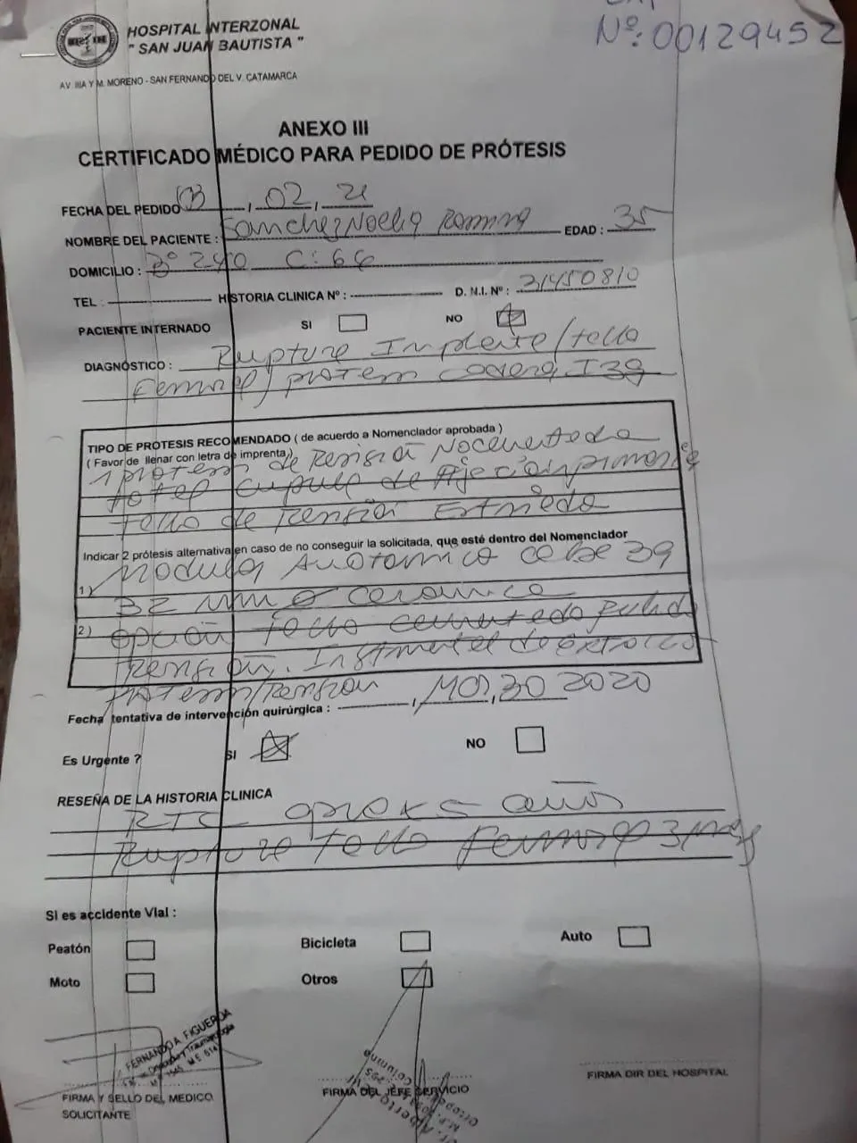 Qué significa que el auto eche humo blanco por el escape