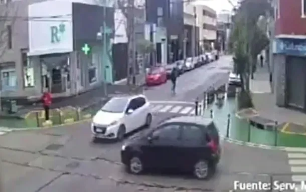 Quedó con las ruedas para arriba