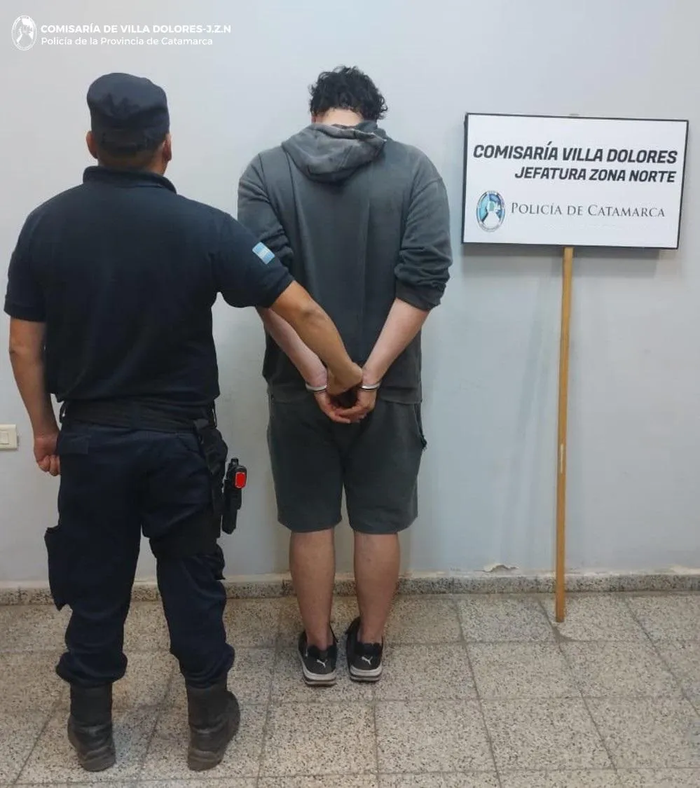 Quién es Leonardo Blumberg, el músico que le salvó la vida al perro que quedó colgado de un ascensor