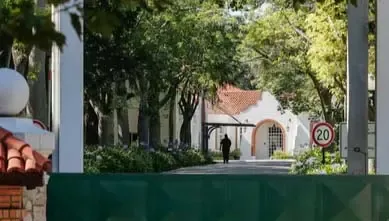 "Quieren apedrearme, me tiran un balde de m..", dijo Florencia Peña