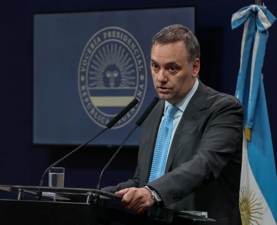 Reclamo de contratados de Vialidad Provincial