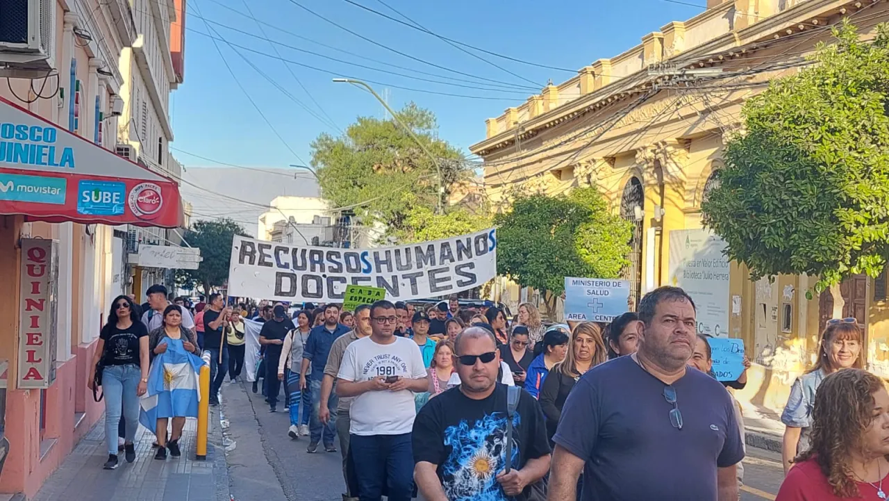 Reclamo para Aguas de Catamarca SAPEM