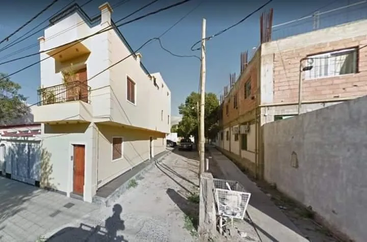 Reclamos por histórica capilla en lamentable estado