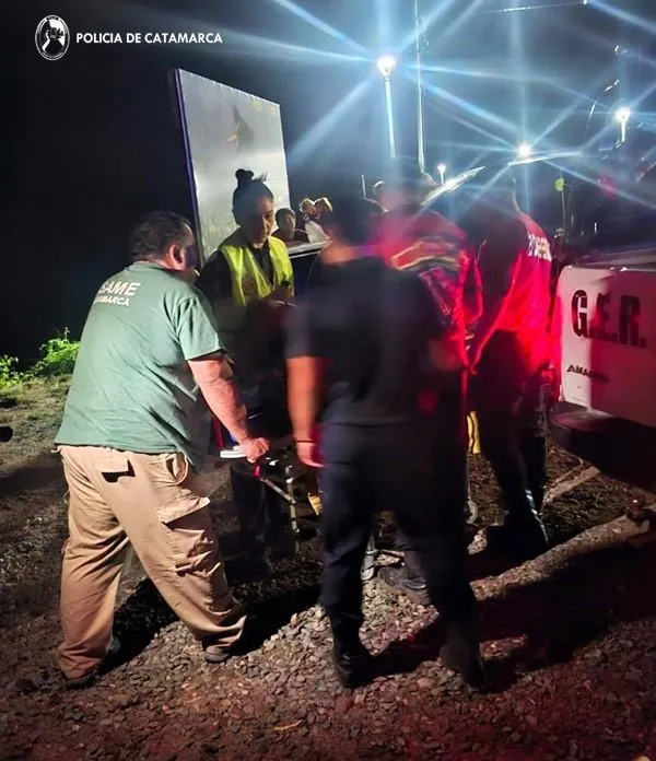 Recuperación del recurso hídrico en Fiambalá tras el vuelco de camión con salmuera