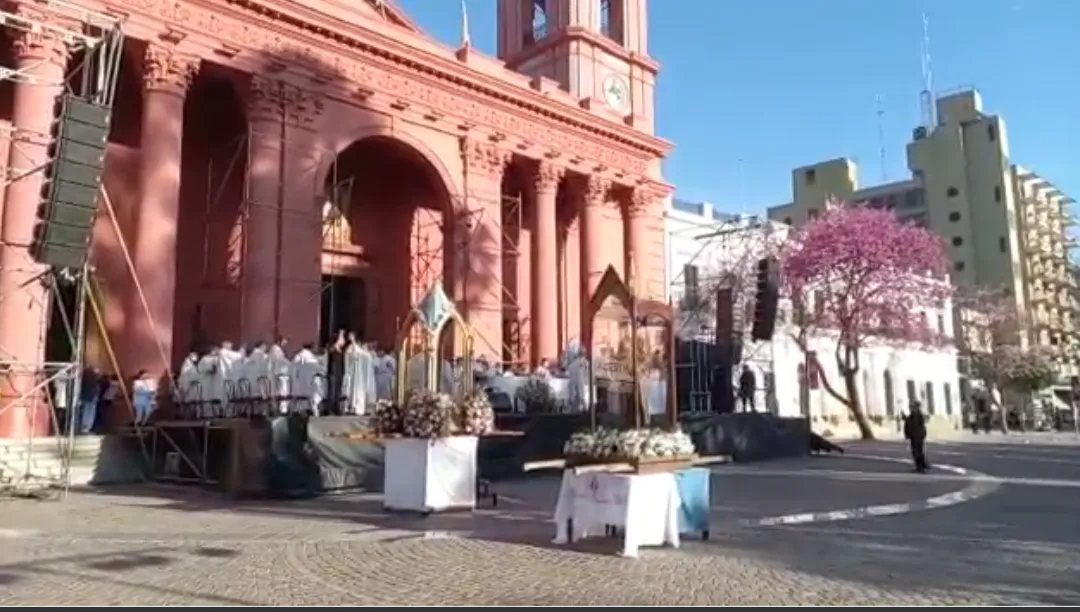 Robaron en una escuela