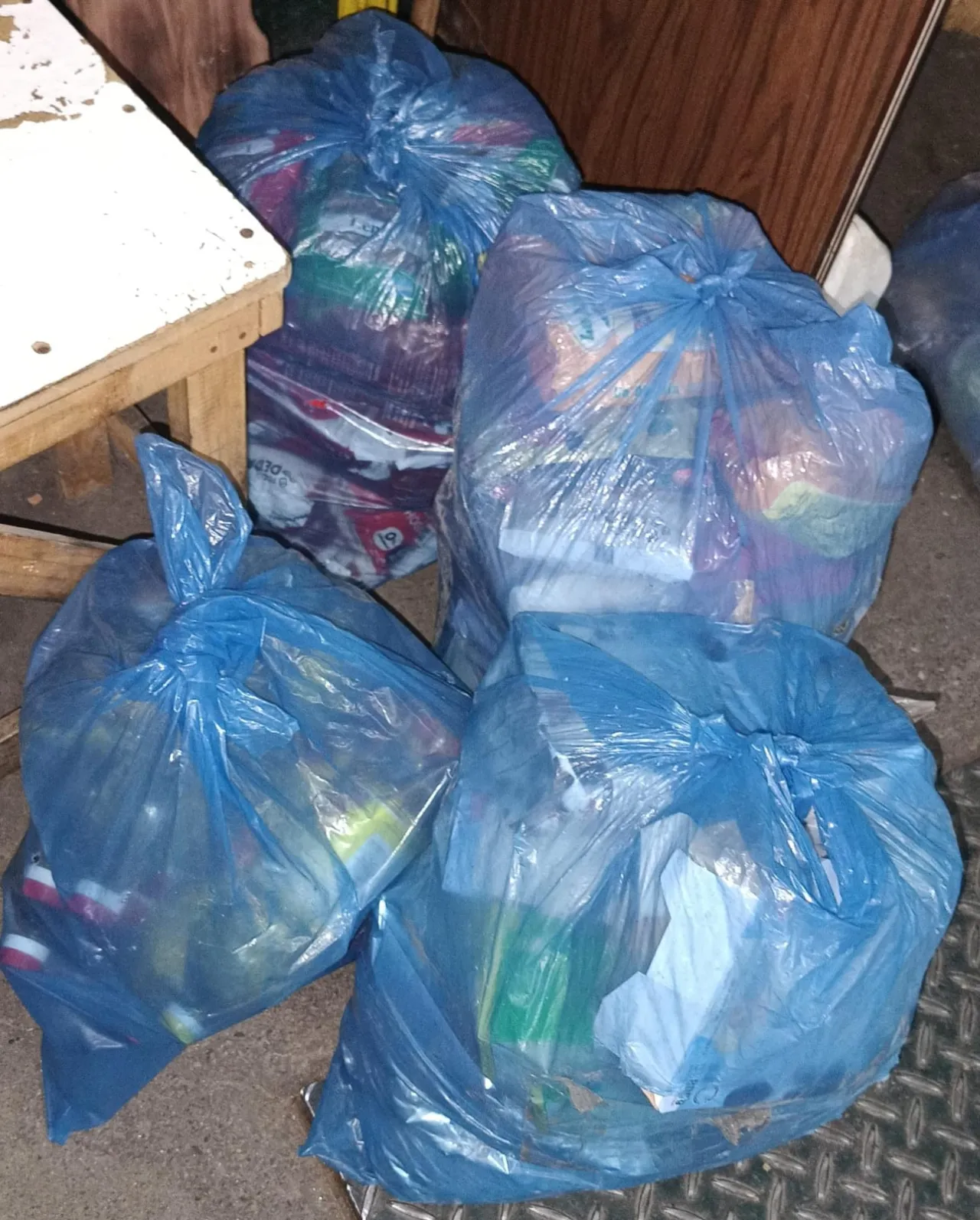"Robo víbora": ladrón entró por el techo, se arrastró para evitar los sensores y se llevó $ 300 mil