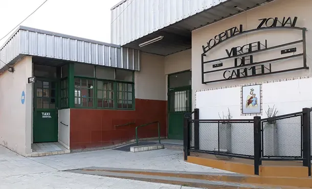Roció su cama con un aerosol, se acostó a dormir y murió de un paro cardíaco