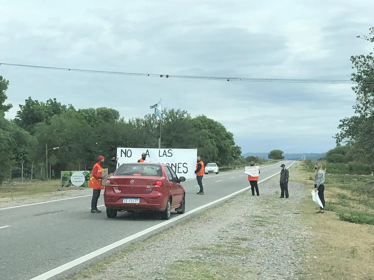 Ruta 157: choque en cadena entre 5 camiones