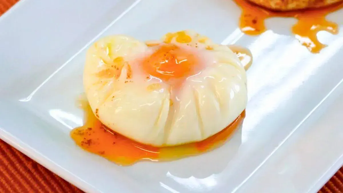 ¿Sabés hacer Huevo poché? La receta francesa fácil