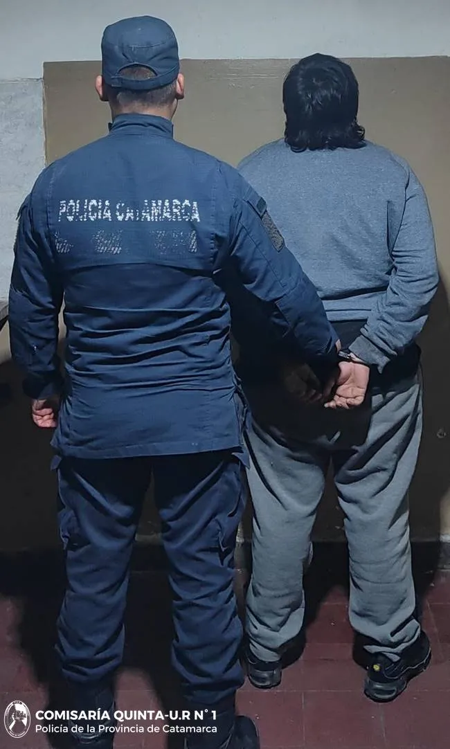 Salieron a asaltar a una pareja con un cuchillo Tramontina y un destornillador