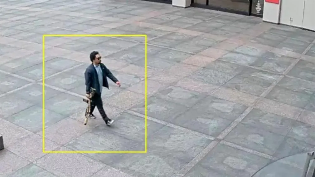 Se abstuvo de prestar declaración el joven que le tocó la cola a una policía