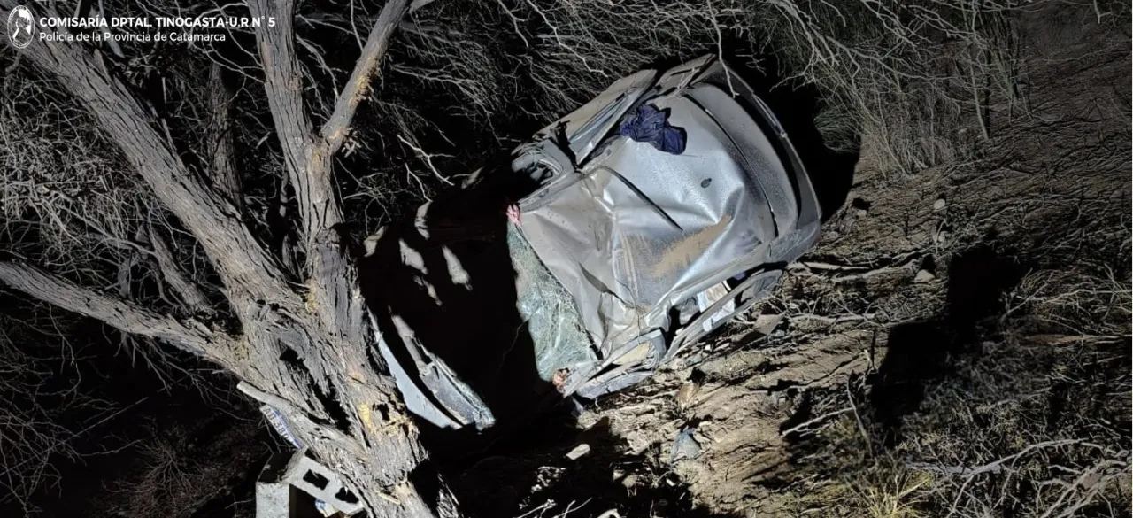 Se arrojan piedras con hondas y botellas en Capital: video