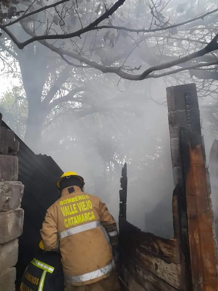 Se incendió un automóvil en la Capital