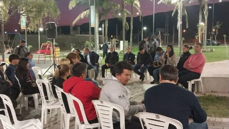 Secuestran mercadería, neumáticos y 40 kilos de hojas de coca
