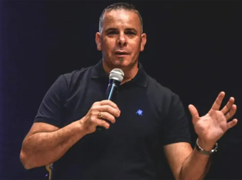 “Si yo tuviera 18...”: el aberrante chat del pastor evangélico detenido por abusar de una menor