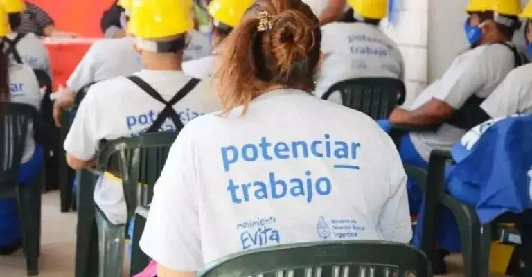 Sintió picazón en el oído y cuando vio el insecto que tenía dentro se horrorizó