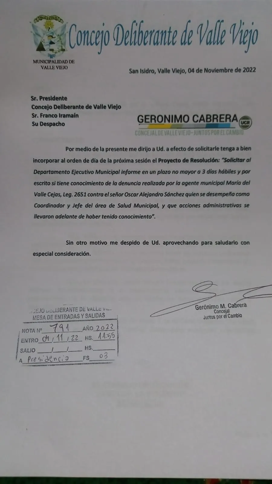 Su perro murió y la familia decidió conservar su piel: "Es una alfombra"