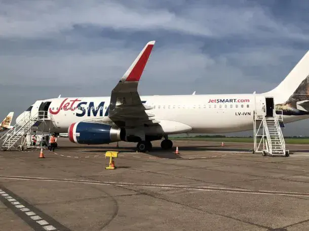 Susto en un avión en Córdoba: el piloto se desvaneció en pleno vuelo